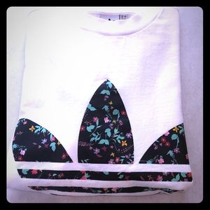 Adidas NWOT white and multi colored shirt Large